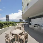 24Th Floor Luxury, The Wave Broadbeach