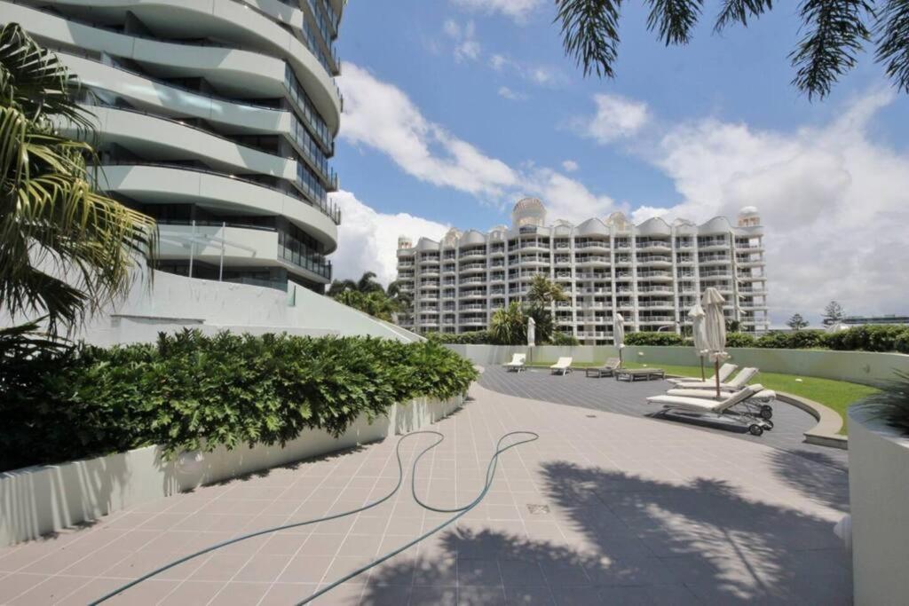 Apartment 24th Floor Luxury, The Wave Broadbeach Gold Coast