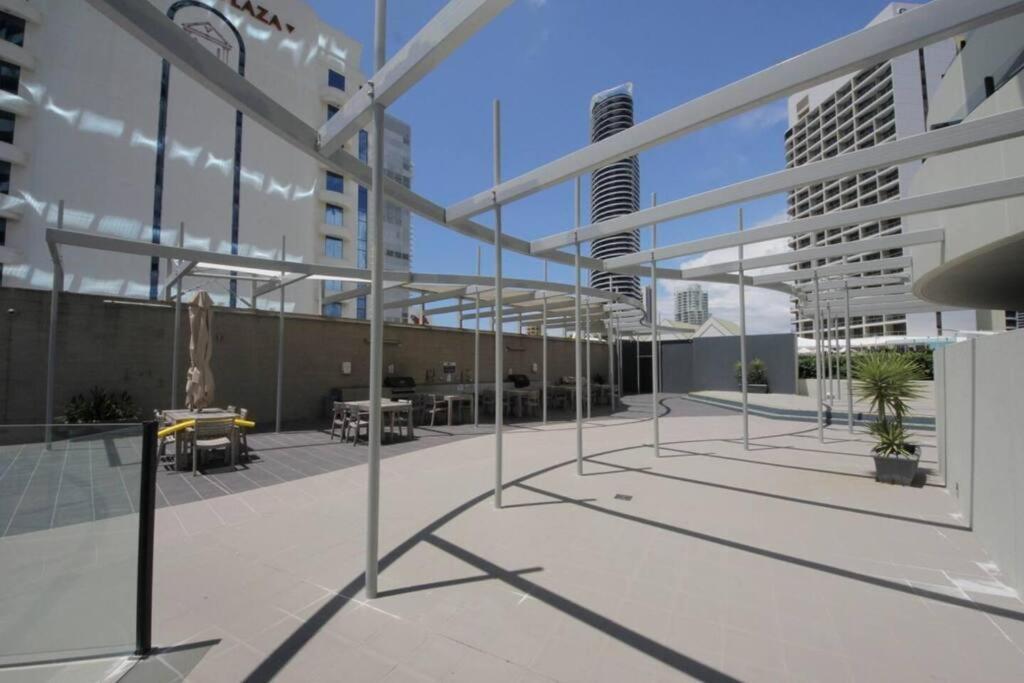 24th Floor Luxury, The Wave Broadbeach Apartment Gold Coast